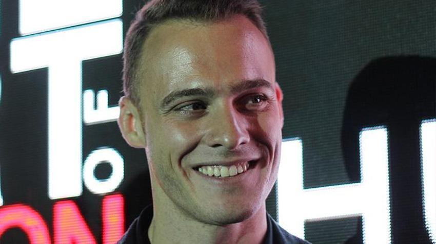 Kerem Bürsin'den korkutan haber! Ameliyat oldu