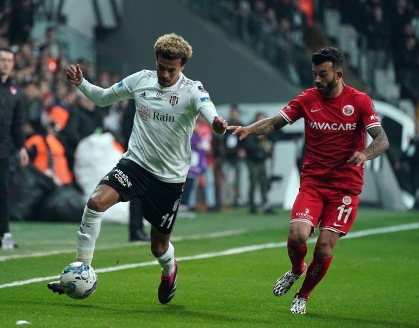Önce Valerien Ismael şimdi de Şenol Güneş'in sabrını taşırdı 2.Lig'e gitmek için eşyalarını topladı
