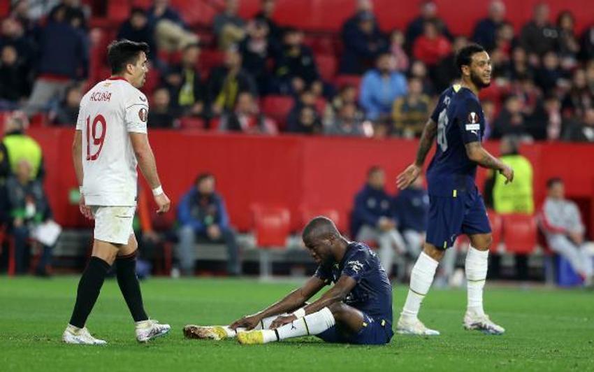 Sevilla - Fenerbahçe maçı sonrası Jesus'a sert eleştiri: Hoca rötarlıydı