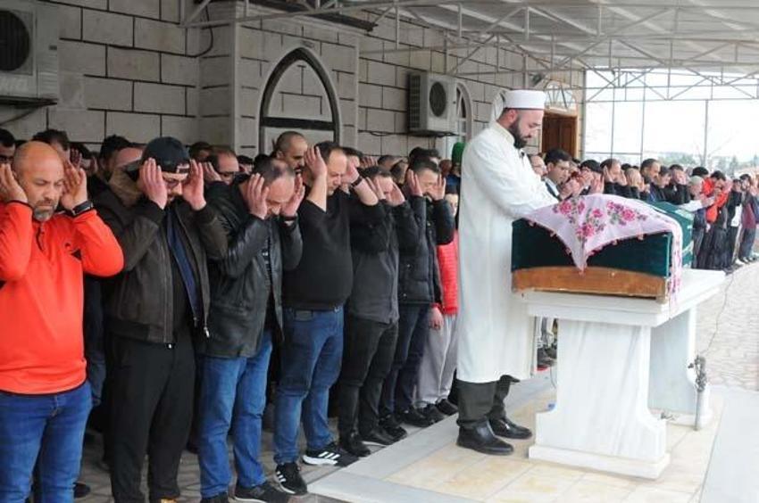 Reklam filmlerinde rol alan 7 yaşındaki Mısra'nın sır ölümü!
