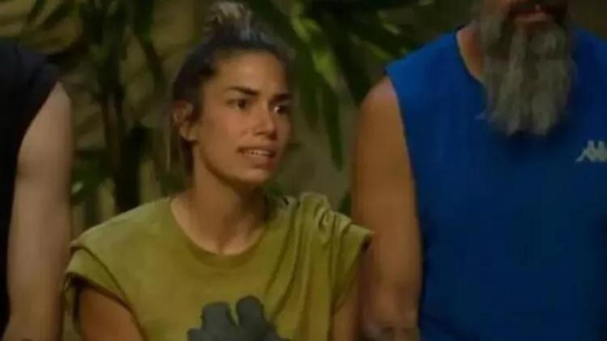 Survivor Asena ve Merve'ye ne ceza verildi? Senem'in çekildiği Survivor kavgasında diskalifiye var mı?