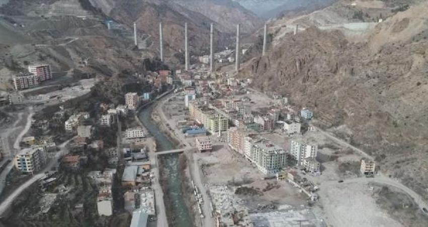 Baraj sularının dayandığı ilçe, dönüşümle 'hayalet şehir' oldu