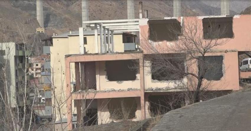 Baraj sularının dayandığı ilçe, dönüşümle 'hayalet şehir' oldu