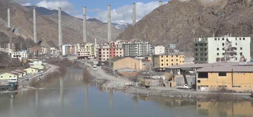 Baraj sularının dayandığı ilçe, dönüşümle 'hayalet şehir' oldu