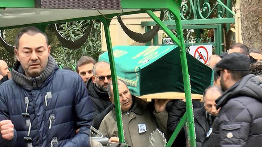 Serdar Ortaç'ın büyük acısı! Kardeşi Serkan Ortaç'ı son yolculuğuna uğurladı