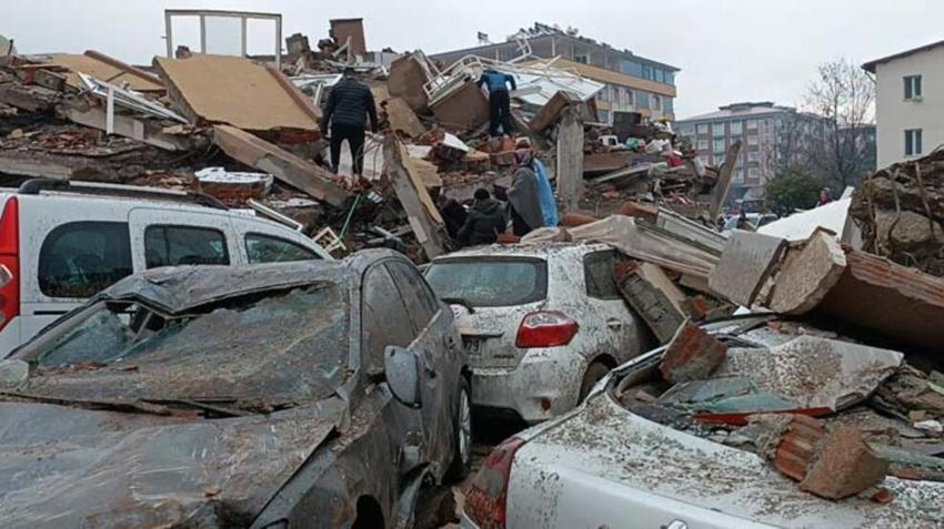 Hırsızın gözü hasarlı araçlarda! Kopyalayıp satacaklar 