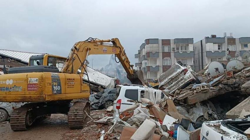 Hırsızın gözü hasarlı araçlarda! Kopyalayıp satacaklar 