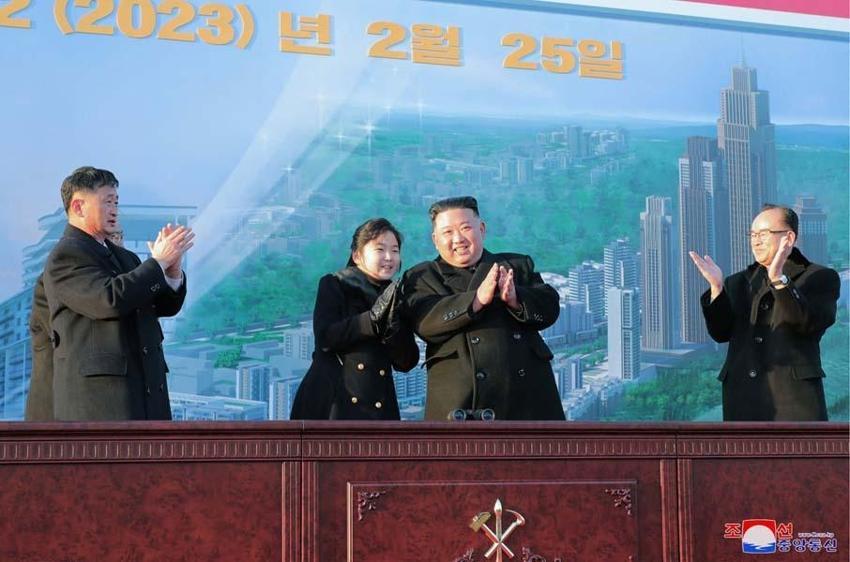 Kuzey Kore'de 'Kim Jong Un' krizi! Kurşuna dizdirecek!