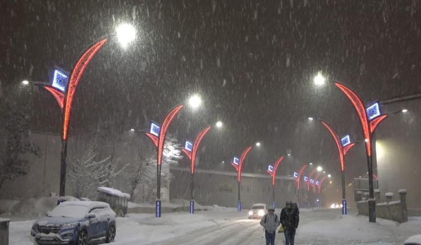 79 ilde şiddetli yağış başlıyor! Soğuk hava dalgası ve kar geliyor, Meteoroloji tarihi duyurdu