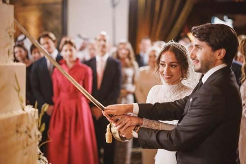 Prenses İman evlendi! Düğün televizyonlarda canlı yayınlandı
