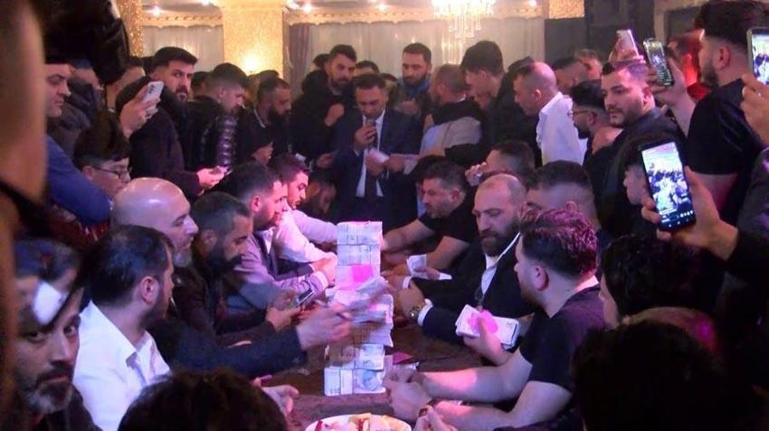 Aşiret sünnet düğününde milyonlar havada uçuştu! Paralar bavullarla taşındı
