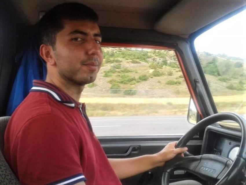 Film gibi hikaye! Yıllarca şoförlük yaptı şimdi akademisyen oldu