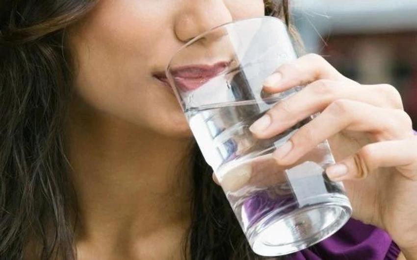 Ramazan'ın ilk günü baş ağrısı neden olur? Oruçluyken baş ağrısı çekmemek için sahurda neler yenmeli?