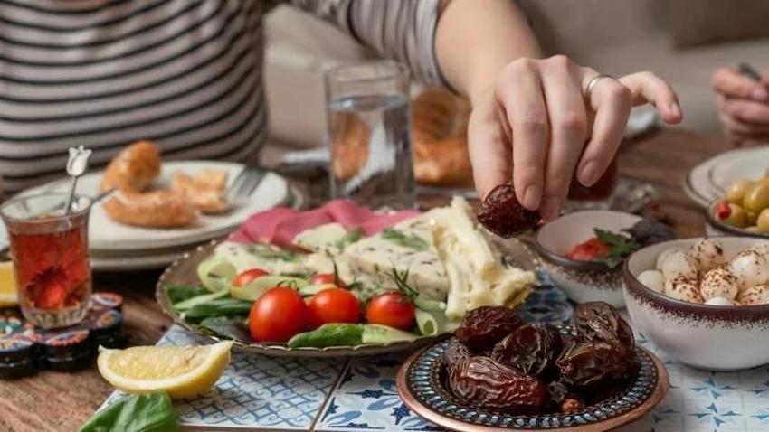 Sahura hangi gece kalkıyoruz? İlk sahur ne zaman, saat kaçta? Sahur başlama saatleri...