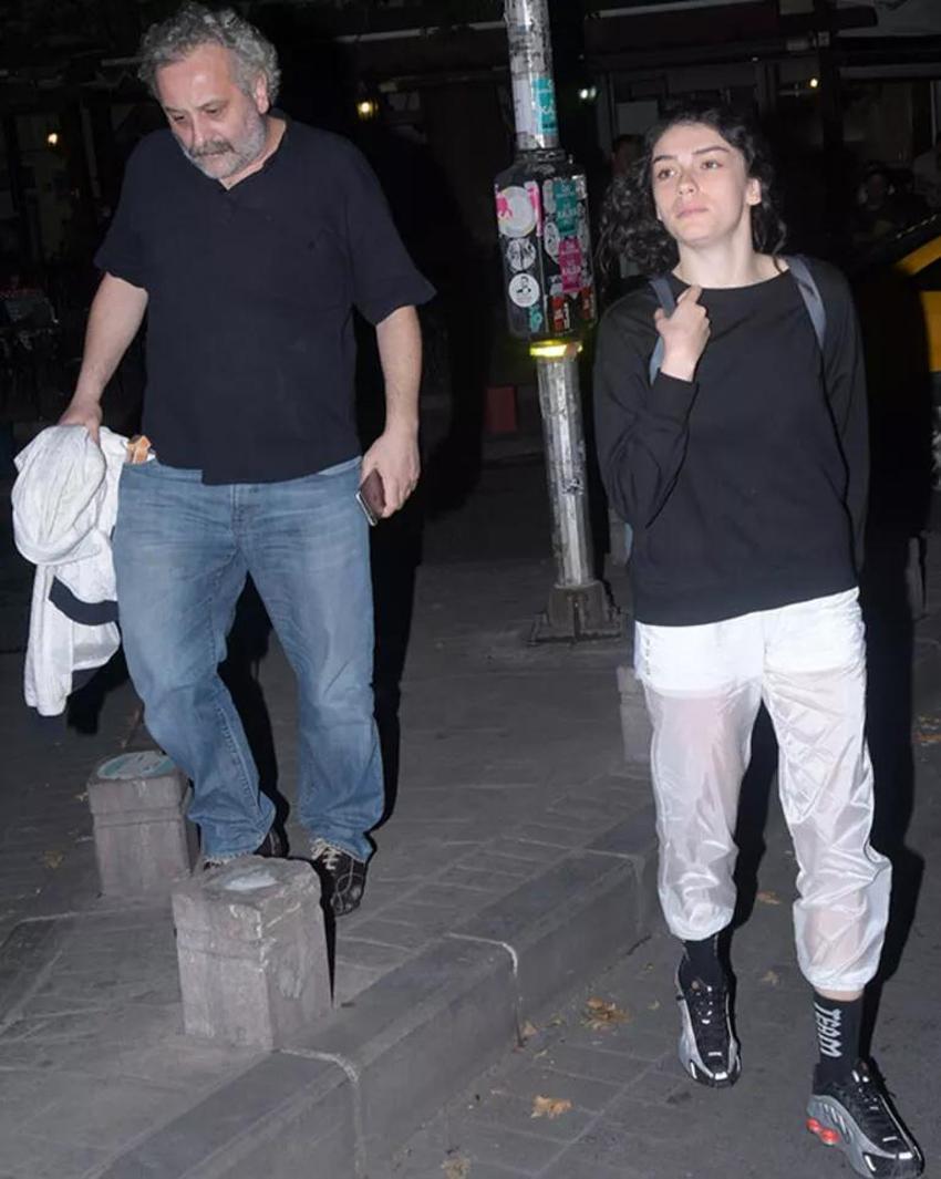Hazar Ergüçlü, Onur Ünlü ile aynı evde yaşıyor!