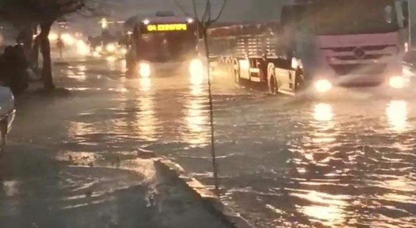 Şanlıurfa ve Adıyaman'ı sel vurdu! Acı haber geldi, bölge için kritik uyarı, okullar tatil edildi