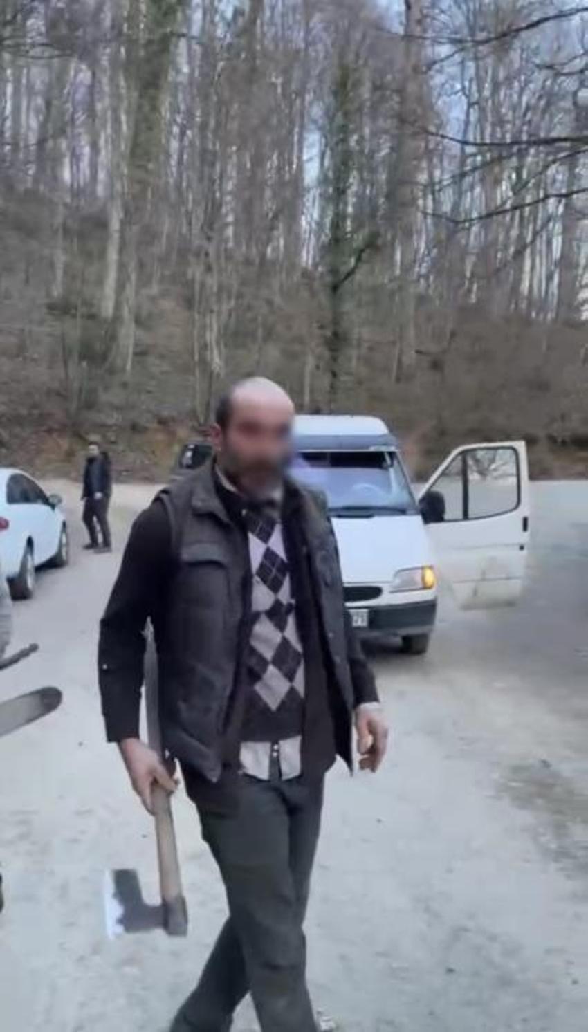 İstanbul’da baltalı oduncu dehşeti! Başına odunla vurulan genç felç kaldı