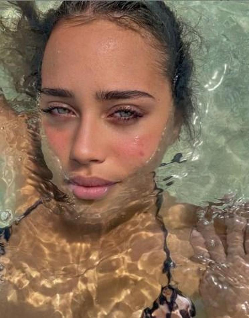 Seda Bakan en doğal halini paylaştı! Fotoğrafa filtre de uygulamadı