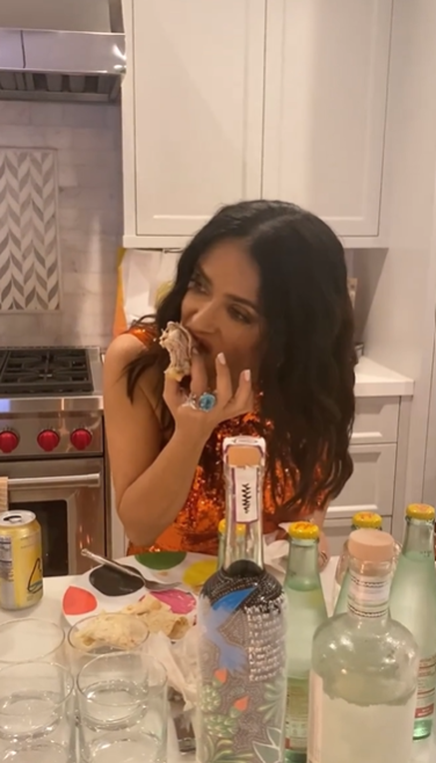 Salma Hayek son paylaşımıyla hayranlarını güldürdü!