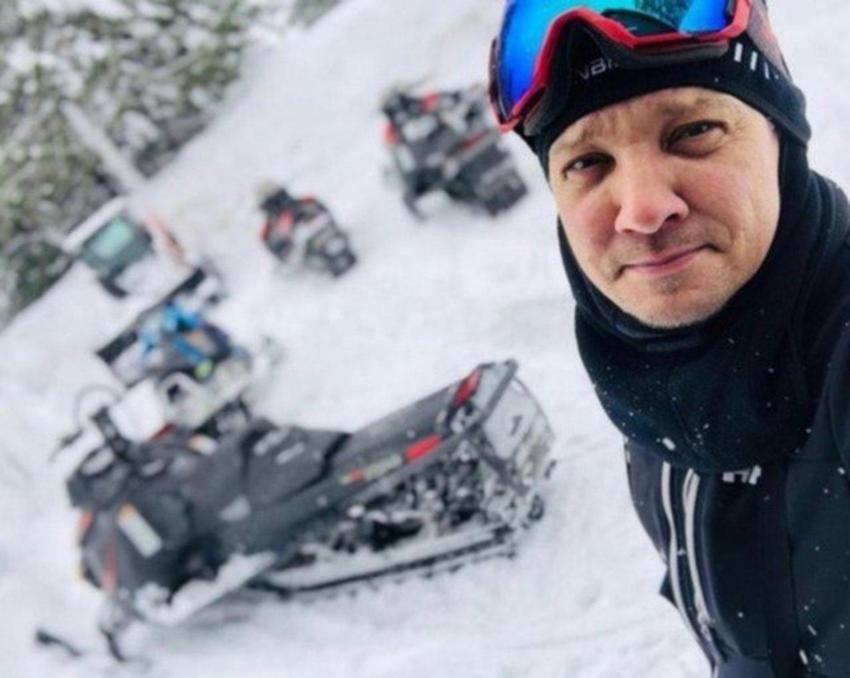 ABD'li oyuncu kar küreme aracının altında kalmıştı! Jeremy Renner'den yeni paylaşım geldi