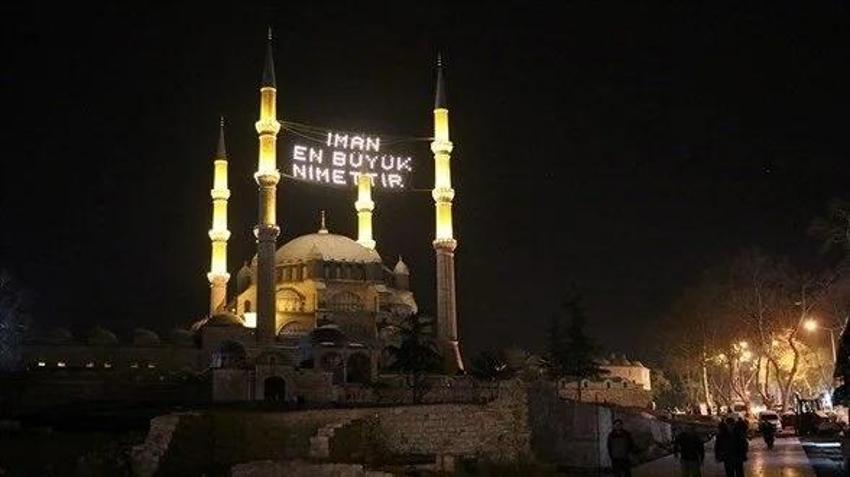 Ramazan ayının 15'inci gününde duyulacak ses! 2023 Ramazan'ın 15'i hangi güne denk geliyor?