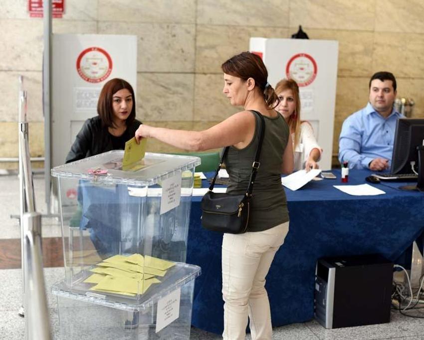 AK Parti'de 14 Mayıs stratejisi! Bakanlar liste başı olacak