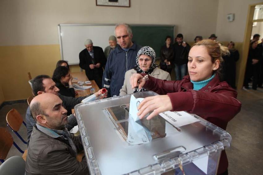 AK Parti'de 14 Mayıs stratejisi! Bakanlar liste başı olacak