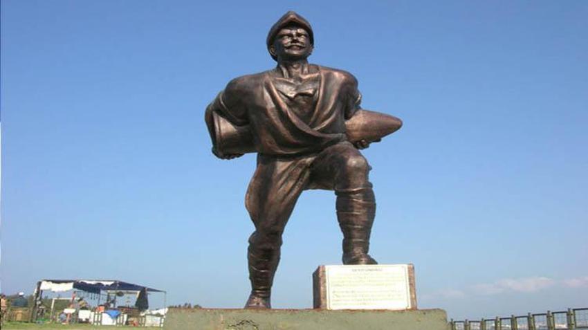 Seyin Onbaşı kimdir, nereli, kaç kilo mermi taşıdı? Çanakkale kahramanı Seyit Onbaşı'nın hayatı, batırdığı geçi ve kaldırdığı merminin hikayesi!