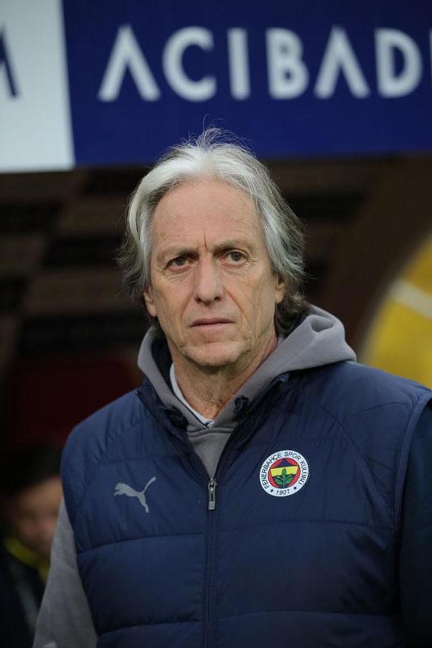 Türkiye'de maçlar sahada kazanılmıyor demişti! Jorge Jesus'un yeni adresi belli oldu