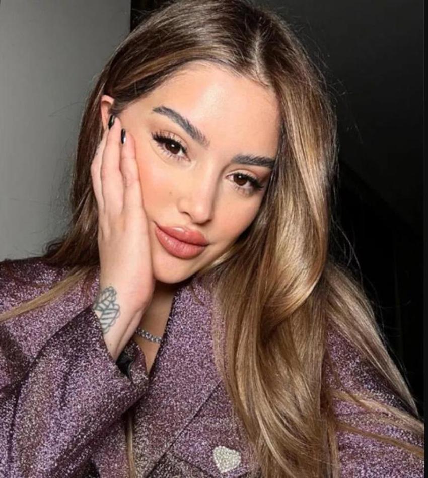 Mehmet Dinçerler'den Hadise'nin fenomen arkadaşına dikkat çeken yorum! Fark edilince hemen bunu yaptı