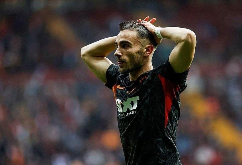 Galatasaray taraftarlarını ikiye bölen ayrılık!