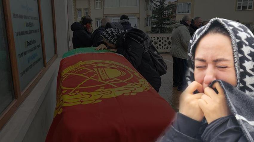 Ezgi Sertel’in baba acısı! Son yolculuğuna uğurladı