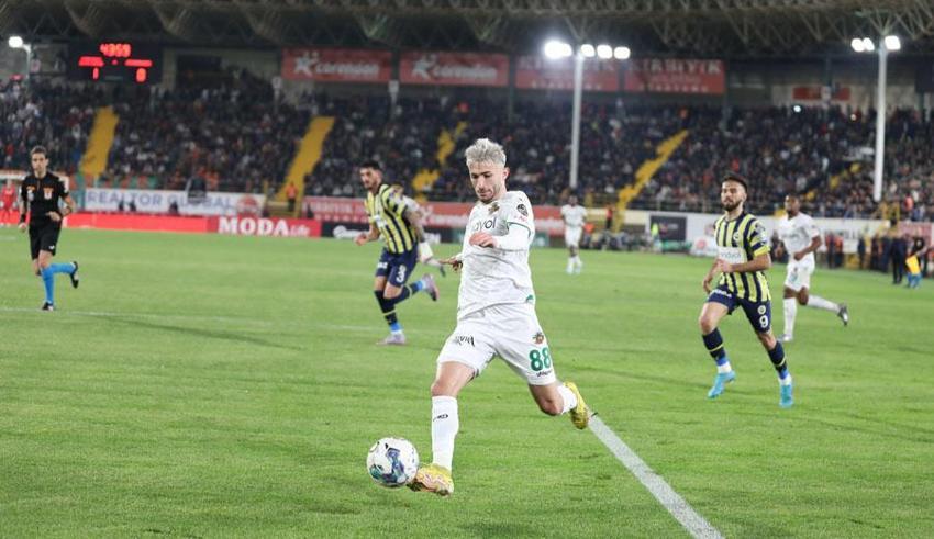 Alanyaspor maçından sonra tarihi çağrı: O iki yıldızı ofisine çağırıp 'siz sakatsınız sakat' demen lazım başkan