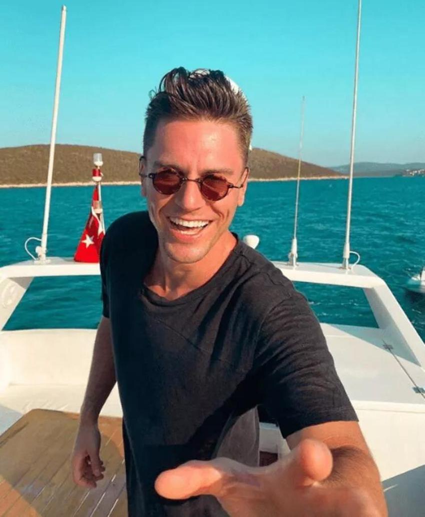 Survivor Anıl evlilik yolunda ilk adımı attı!