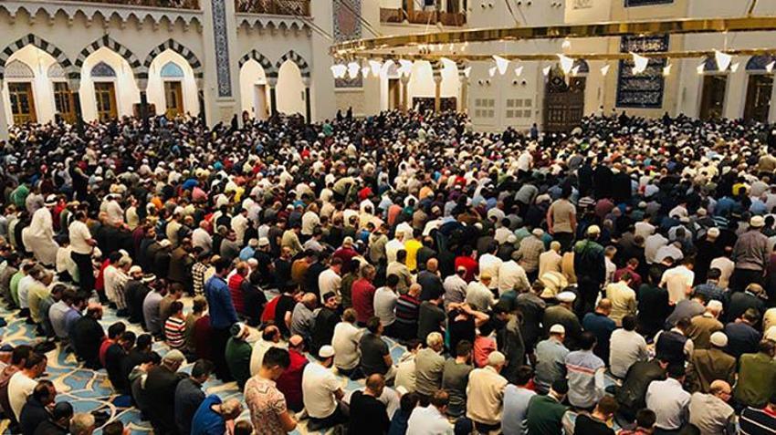 Bayram namazı saat kaçta 2023? İl il bayram namazı saati belli oldu! İşte 2023 Kurban Bayramı namaz saatleri…