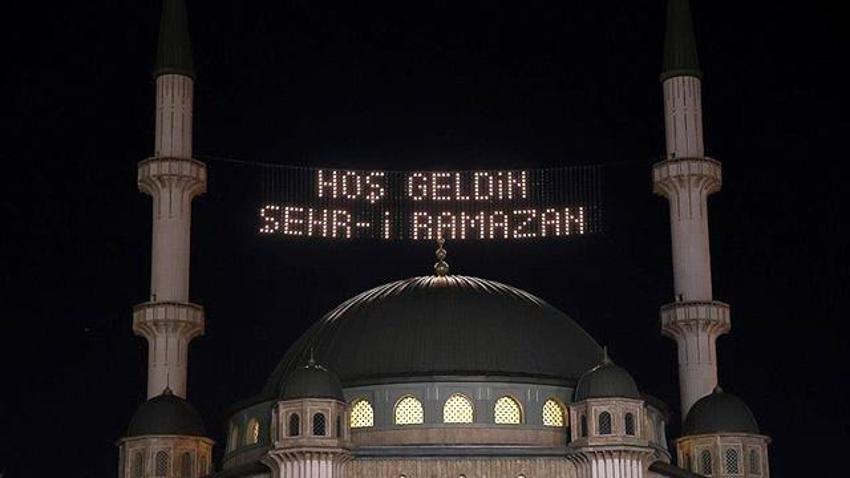 Ramazan orucundan bir gün önce oruç tutulur mu? Arefe günü oruç tutulur mu? Şaban ayının son günü oruç tutulur mu?