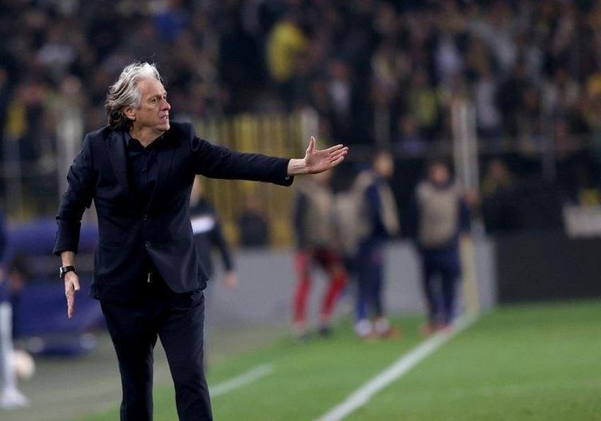 Fenerbahçe-Beşiktaş derbisi öncesi flaş Jorge Jesus gelişmesi! Eşyalarını topladı dediler ama...