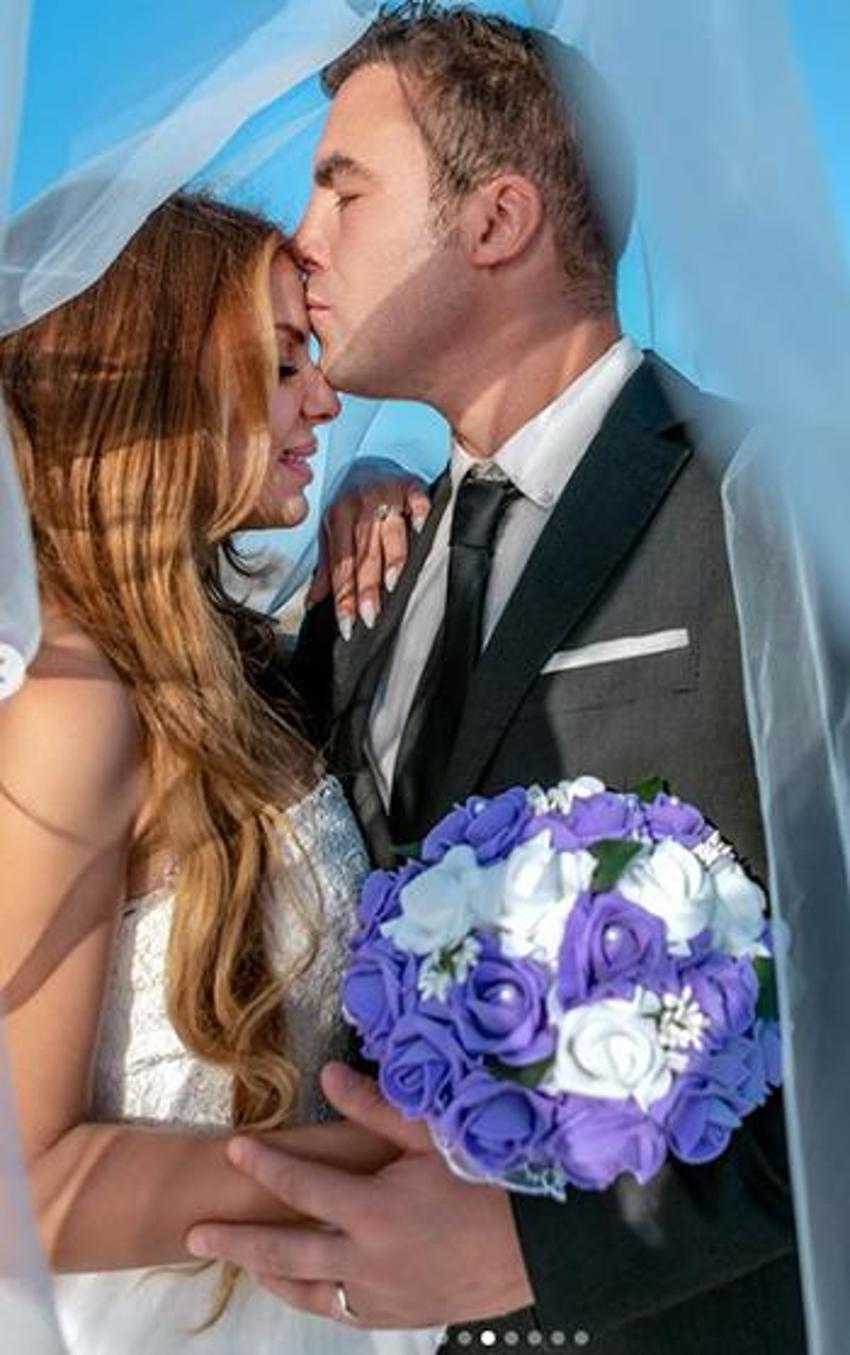 Model Elif Çelik, Amerika’da gizlice nikah masasına oturdu!