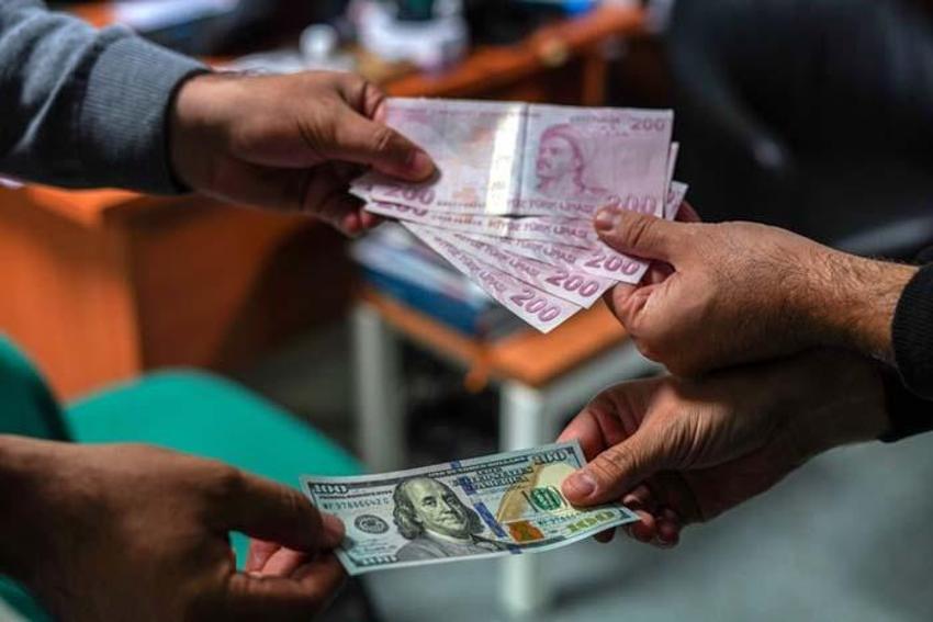 Altın ve dolarda son dakika gelişmesi! Fed'in faiz kararından sonra yeni rekor tarihi açıkladı