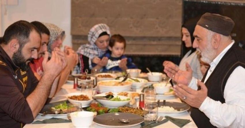 İlk sahurda nasıl niyet edilir? Sahur duasıyla ilk sahura niyet nasıl yapılır?