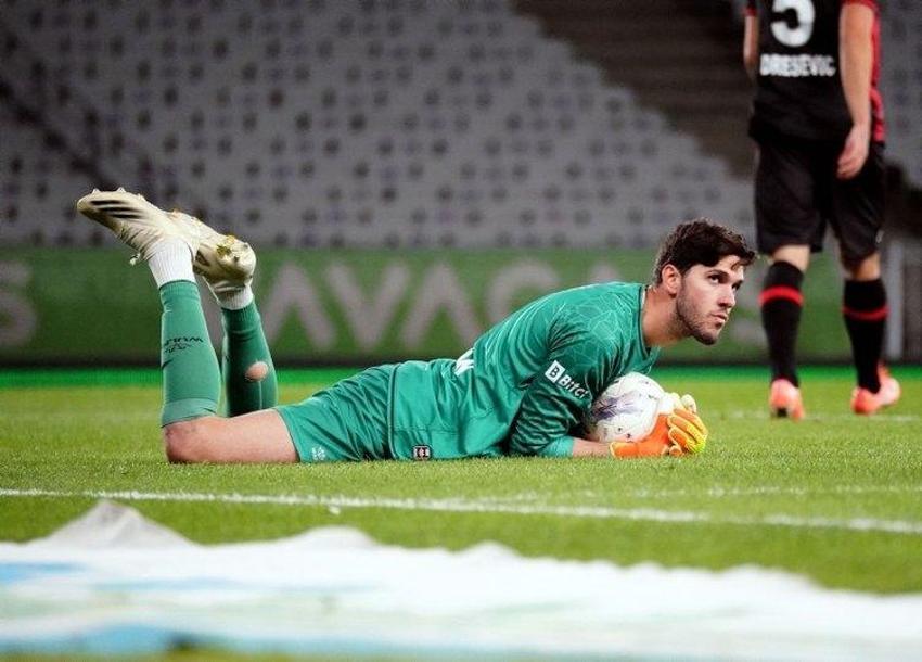 Dursun Özbek'ten yıldız futbolcuya rest: Madem Fenerbahçe'yle görüşüyorsun o zaman sana güle güle