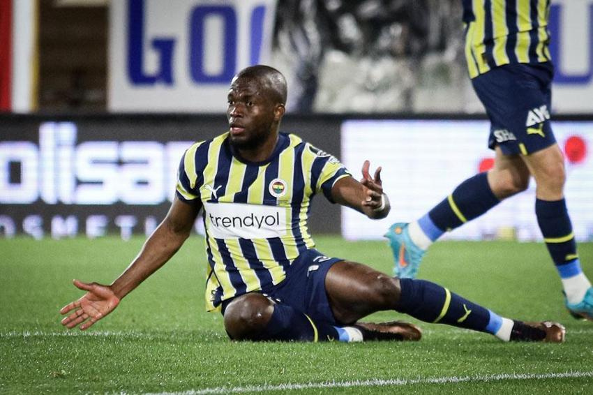 Batuhan'dan Fenerbahçe'nin yıldızına zehir zemberek sözler: Yemin ederim oynadığını 43.dakikada anladım