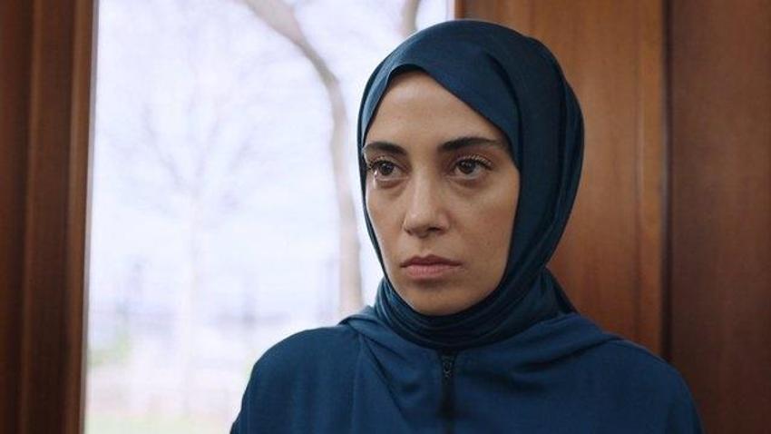 Kızılcık Şerbeti hangi gün oynuyor? Kızılcık Şerbeti hangi kanalda?