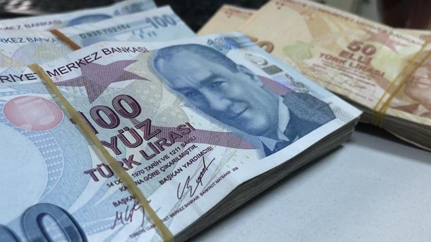 Emekliye zam ve ikramiye müjdesi! Yeni zamlı emekli maaşları ne zaman yatacak? İşte emekli ödeme takvimi
