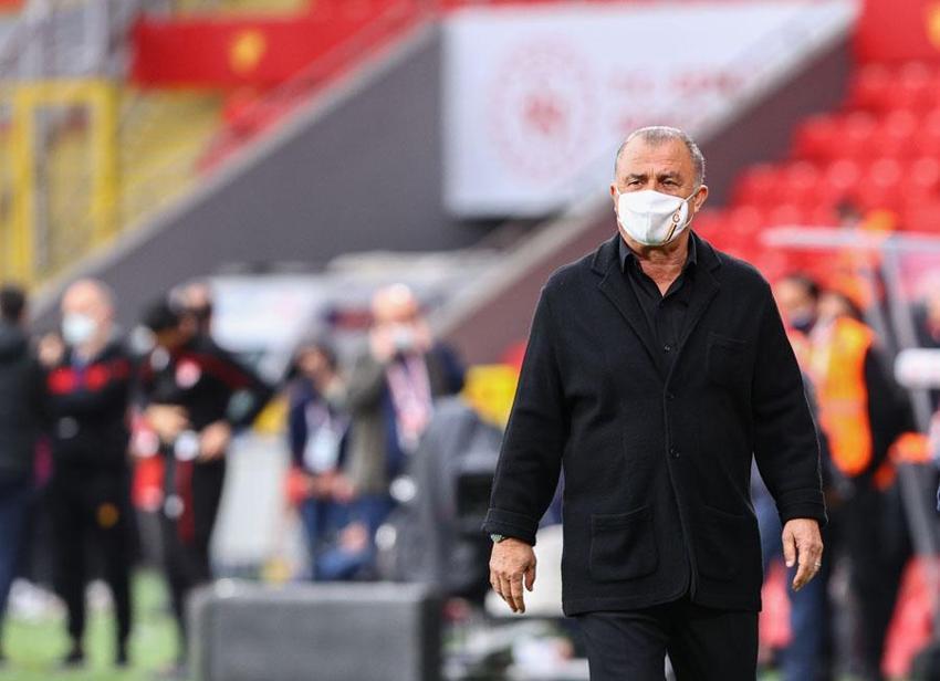 Fatih Terim geri dönüyor! Son şampiyonla görüşmeler başladı