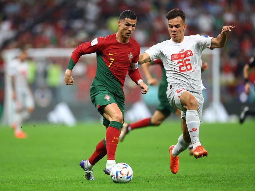 Okan Buruk yeni Eljif Elmas'ı buldu Galatasaray 20'lik wonderkid'i Murat Yakın'a sordu
