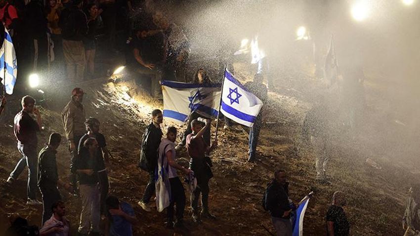 İsrail alev alev! Netanyahu'nun kararı kaos yarattı, görevden alındı