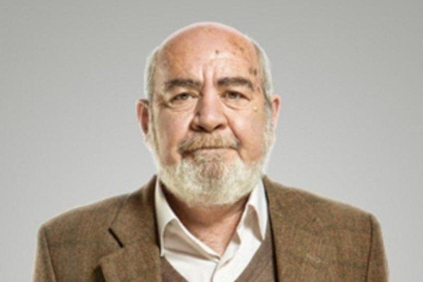 Köksal Engür neden öldü, Köksal Engür kimdir, nereli, kaç yaşındaydı? Aksakallı dede Engür’ün diziler, filmleri, seslendirdiği yapım ve karakterler...