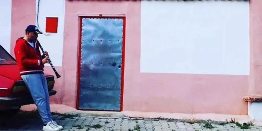 Yıllar sonra aynı pozu verdiler! 'Değişen sadece saç rengi'