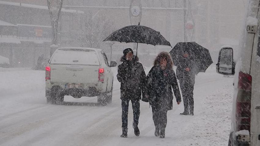 Kar yağışı fena vuracak! Kış geri geliyor, Meteoroloji son dakika açıkladı, işte il il hava durumu raporu